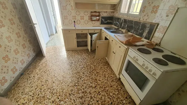 Отдельный дом в Эгалео