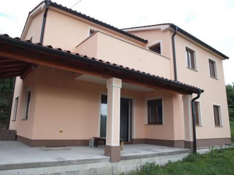 Дом в Копер