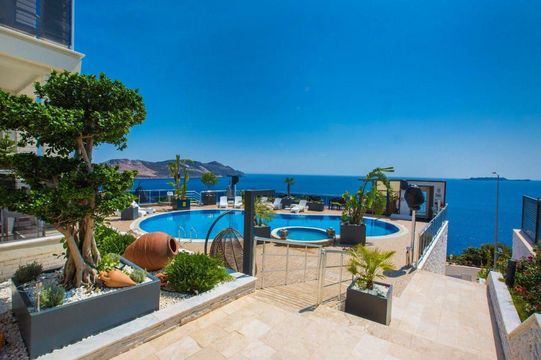 Отель в Барбарос Махаллеси