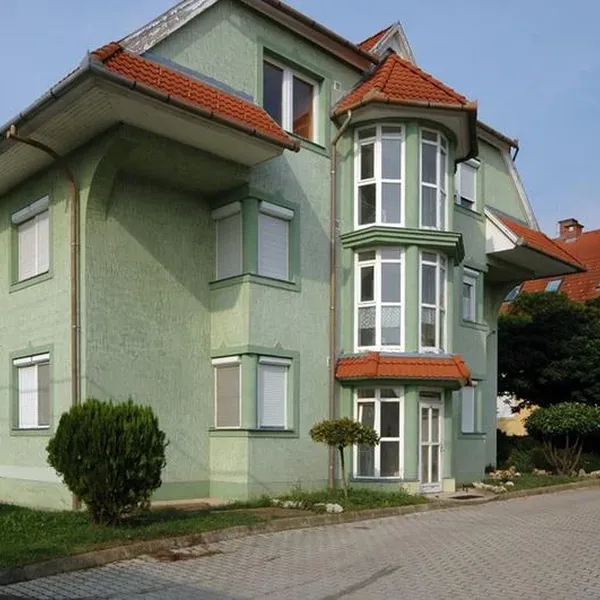 Квартира в Хевиз, фото 1