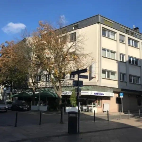 Коммерческая недвижимость в Эссен, фото 1