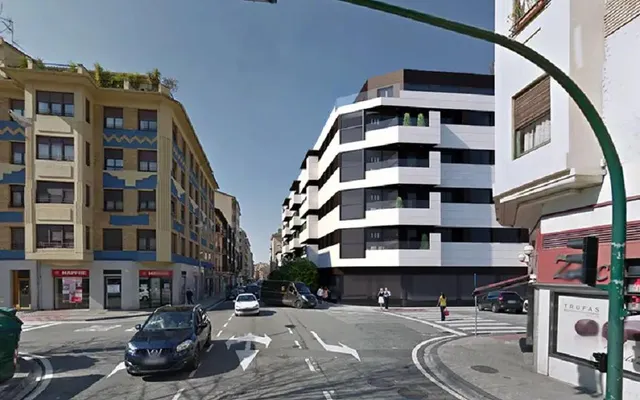 Edificio Amaya in Pamplona