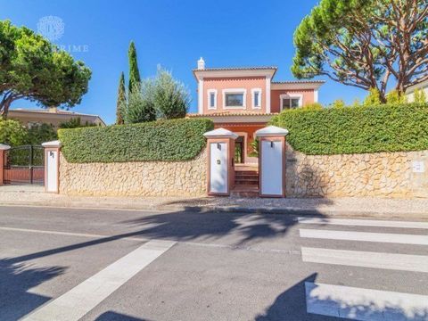 Вилла в Алмансил