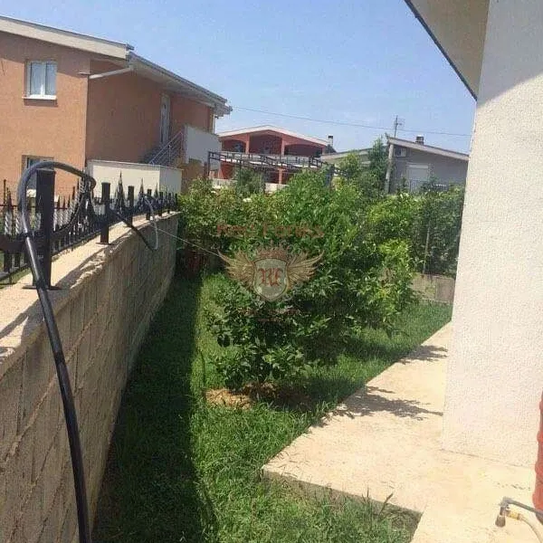Дом в Бар, фото 1