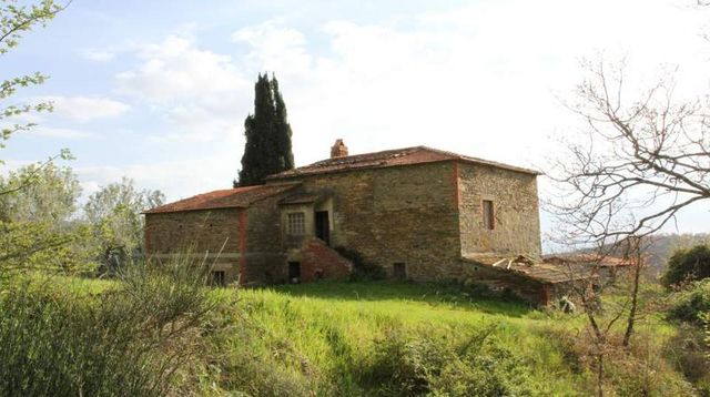 Квартира в Кастильон-Фьорентино