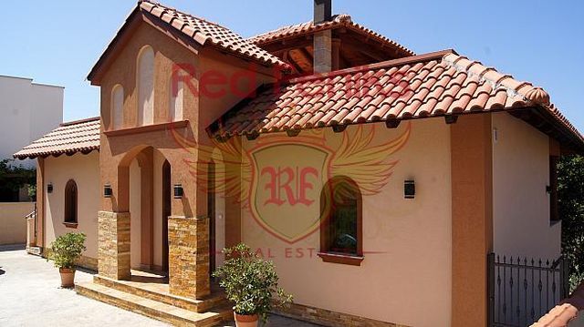 Дом в Утеха