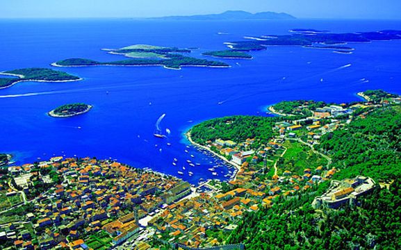 Земельный участок в Хвар