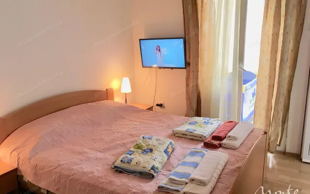 Отель в Сутоморе
