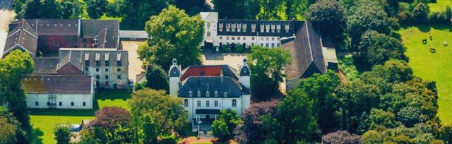 Коммерческая недвижимость в Дюссельдорф