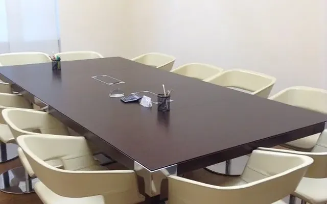 Офис в Рим
