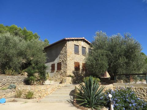 Усадьба в Ла-Амполья