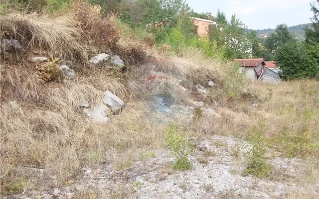 Земельный участок в Ловран