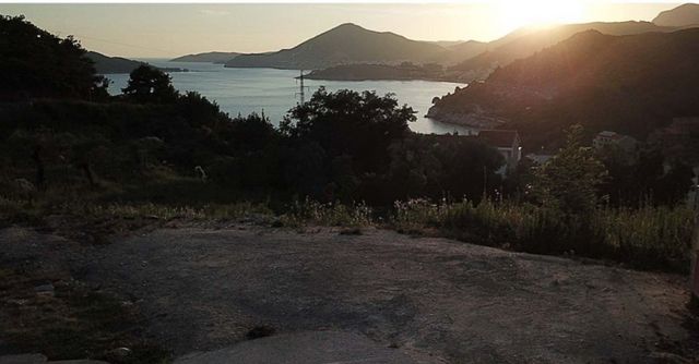 Земельный участок в Каменово  