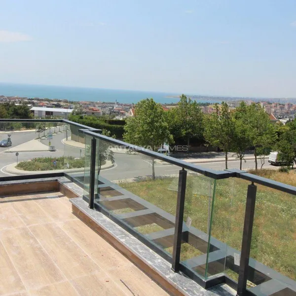 Квартира в Büyükşehir Махаллеси, фото 1