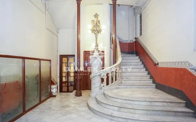 Квартира в Барселона