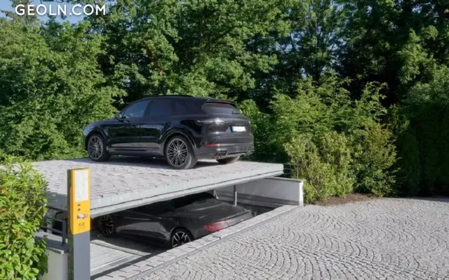 Highend-Villa mit Schwimmhalle auf parkähnlichem Grundstück in Gauting