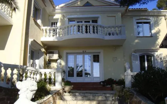 Вилла в Boulouris-sur-Mer