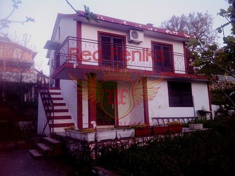 Дом в Добра Вода