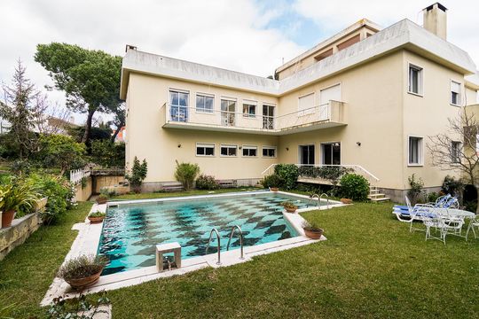 Вилла в Лиссабон