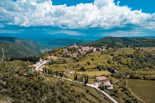 Смежный дом в Опрталь