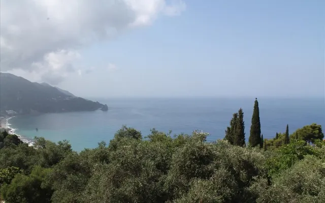 Земельный участок в Corfu