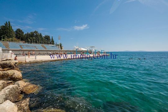 Отель в Сплит