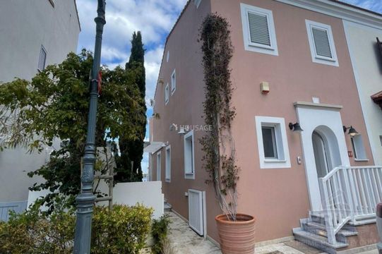 Вилла в Лимассол