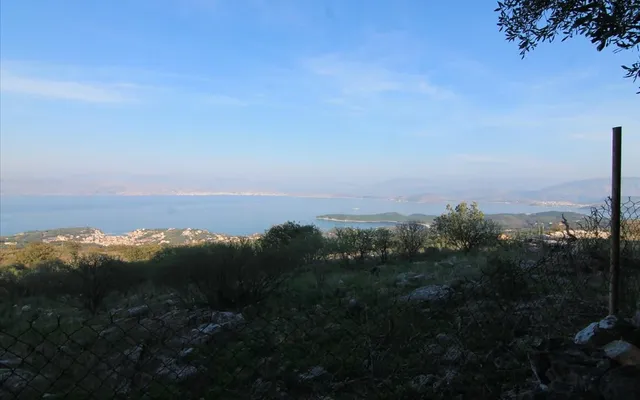 Земельный участок в Corfu