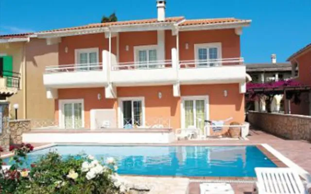 Отель в Corfu