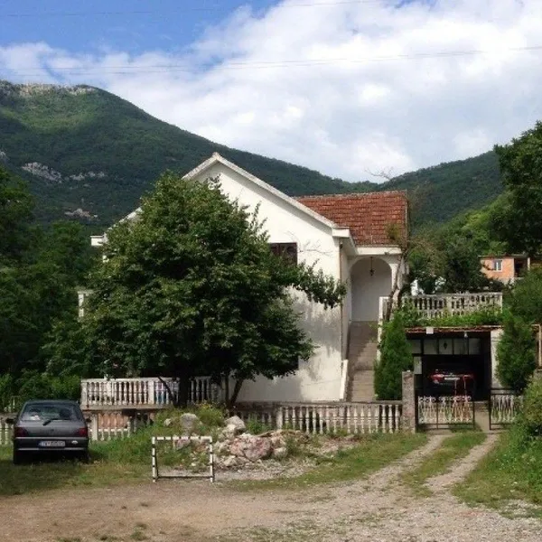 Дом в Черногория, фото 1
