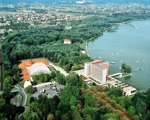 Дуплекс в Хевиз