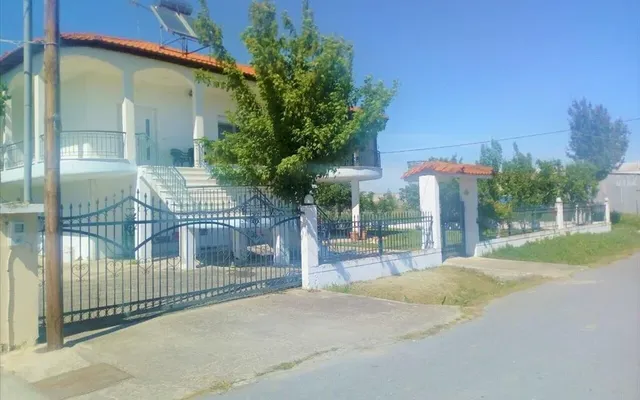 Отдельный дом в Plati