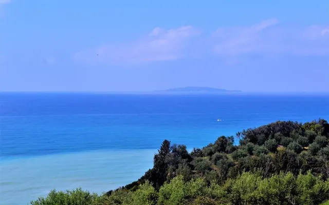 Земельный участок в Corfu