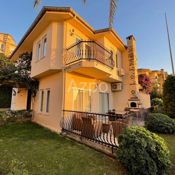Вилла в Şekerhane Махаллеси, фото 1