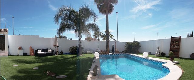 Вилла в Валенсия