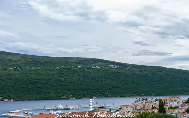 Квартира в Дженовичи