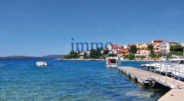 Отдельный дом в Шибеник