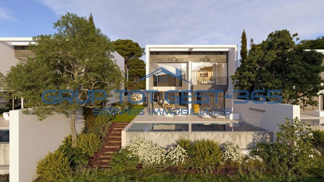 Таунхаус в Кальдас-де-Малавелья