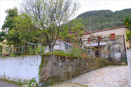 Коттедж в Корфу