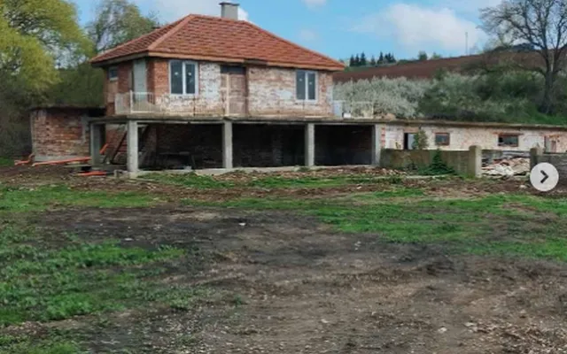 Дом в Бургасская область