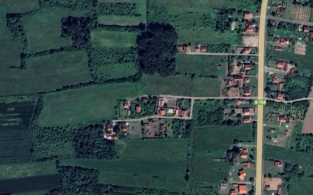Земельный участок в Белградский