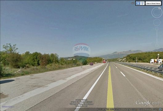 Земельный участок в Риека