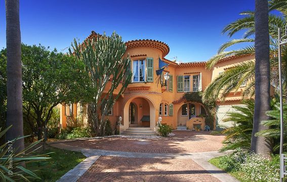 Дом в Сен-Жан-Кап-Ферра