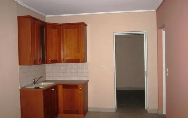 Студия в Афины