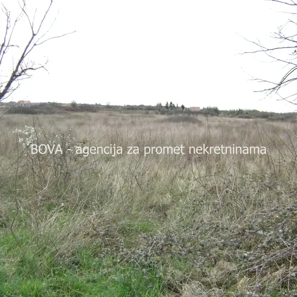 Земельный участок в Нин, фото 1