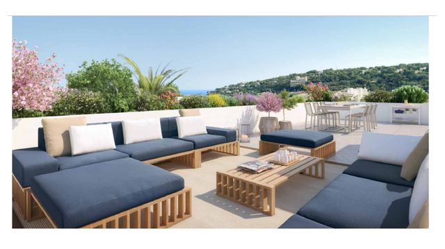 Пентхаус в Рокбрюн-Кап-Мартен