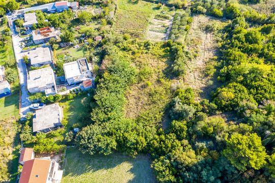 Земельный участок в Дубровник