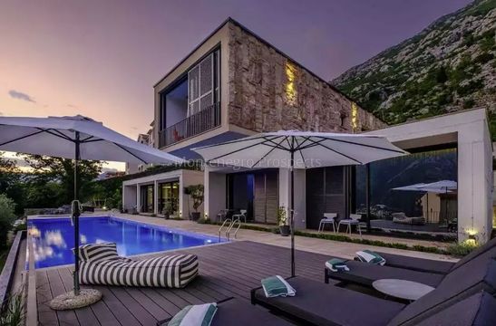 Вилла в Доброта