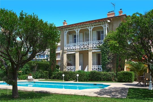 Дом в Beaulieu-sur-Mer