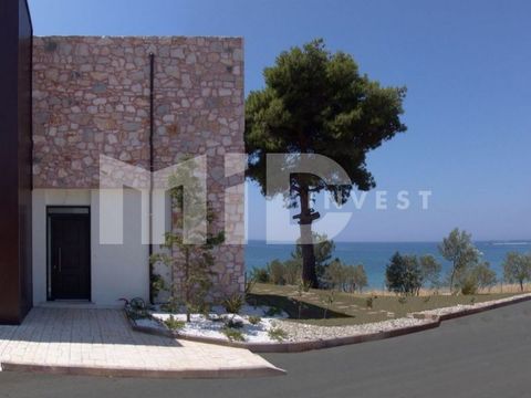 Таунхаус в Неа-Мудания